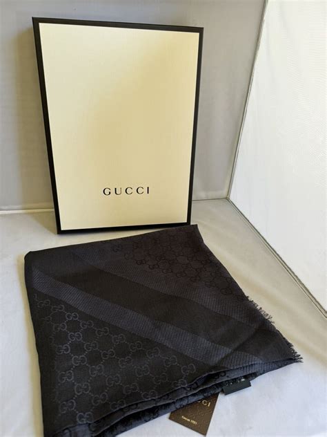 GUCCI GG Guccissima Scarf Shawl 140x140 cm Wool/Silk .